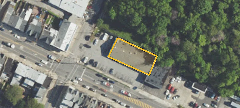 601 Main St
