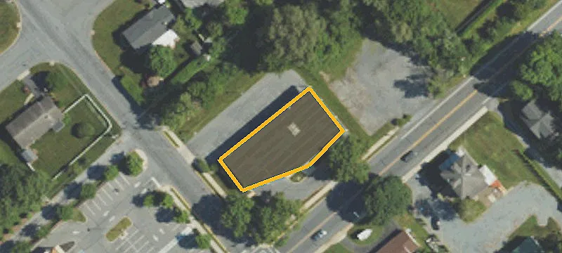 601 Main St