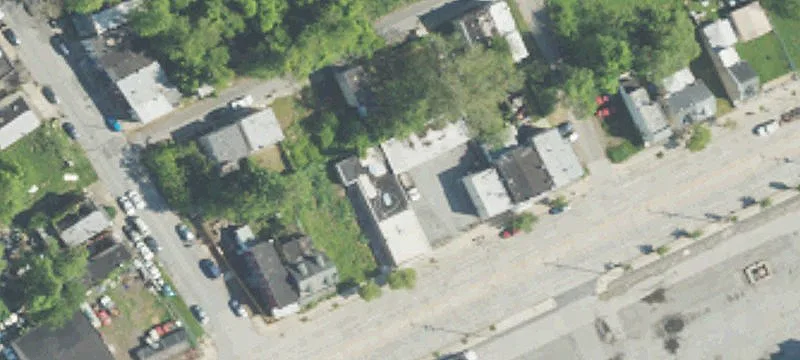 812 814th W 2nd St