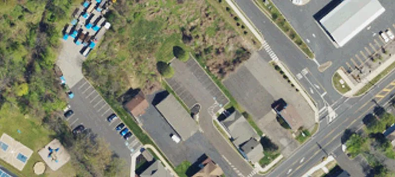 854 2nd St Pike