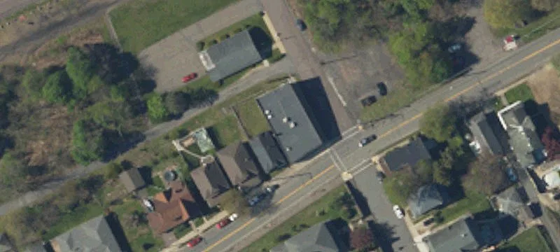 24 Main St