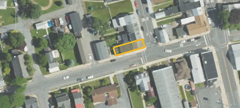 2 Main St