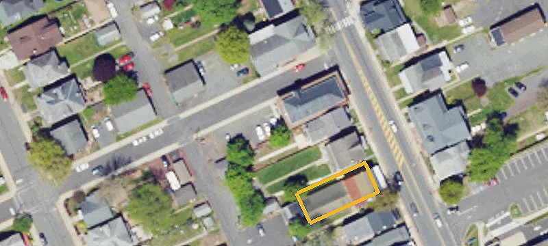 309 Main St