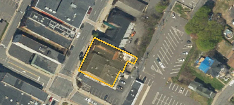 47 Main St