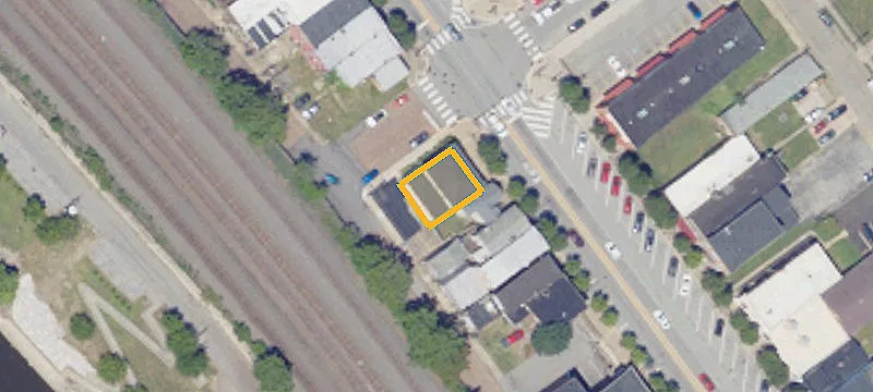 1000 3rd Ave