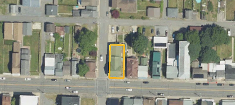 501 Main St