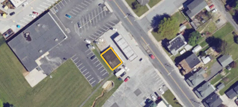 400 Queen St