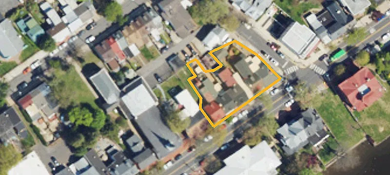 241 Radcliffe St