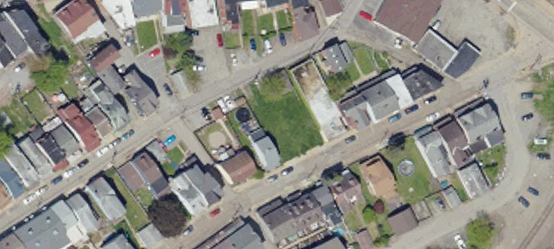 24 Sycamore St