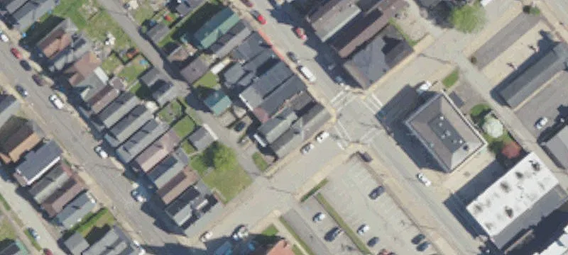 703 Fallowfield Ave