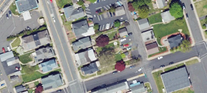 438 Main St