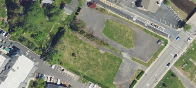 402 York Rd