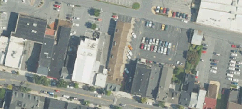 39 Main St