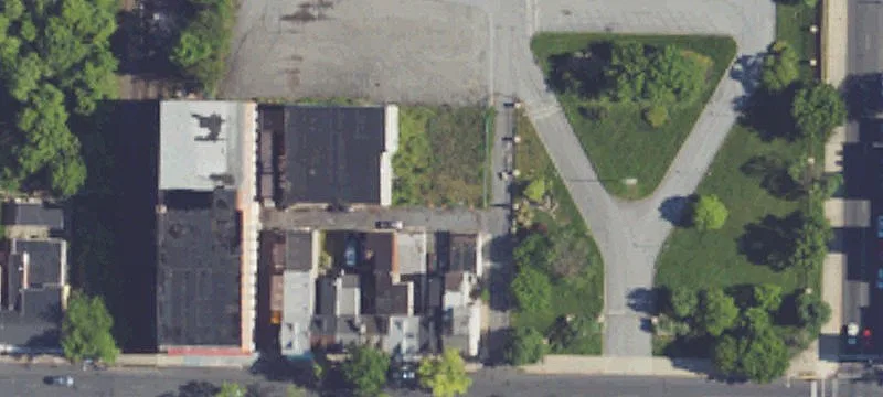 210 Poplar St