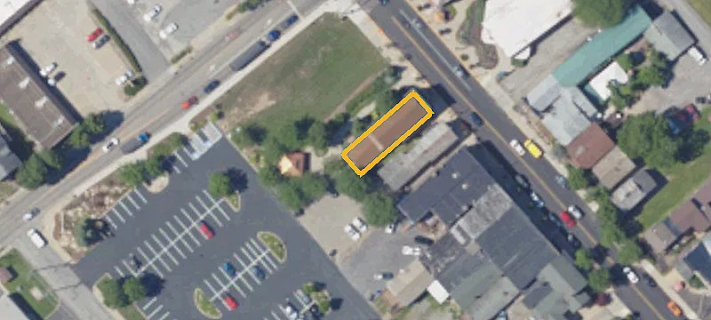 126 Main St