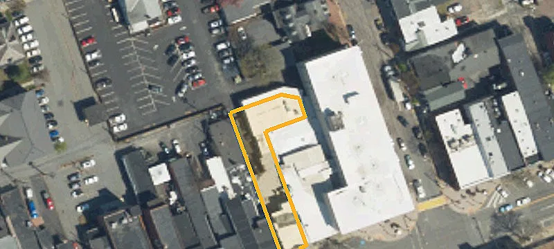 700 Main St