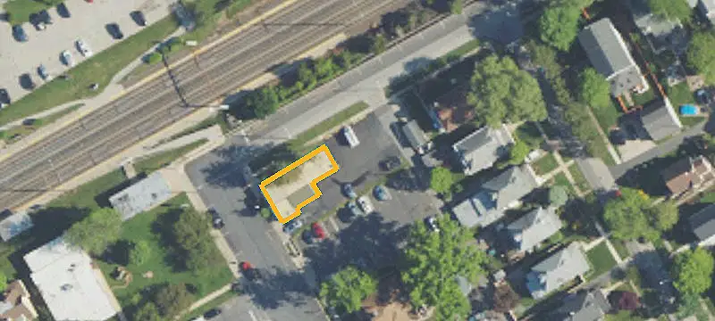 85 Winona Ave