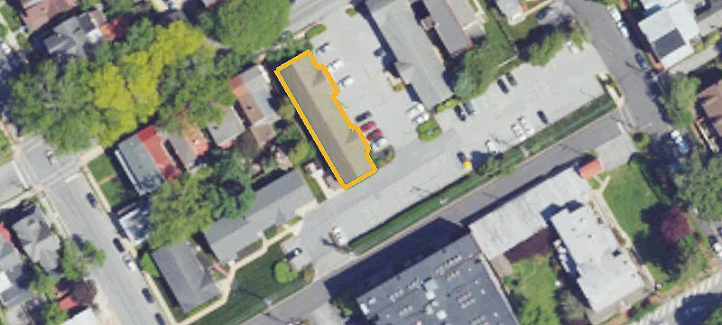 215 Walnut St