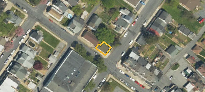 842 Cherokee St