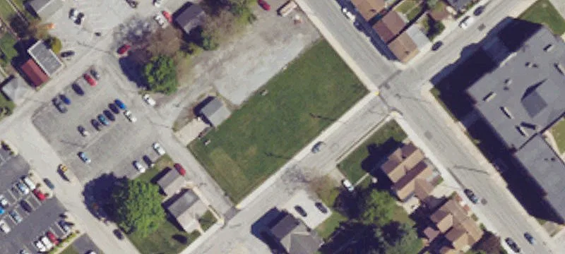 31 Centennial Ave