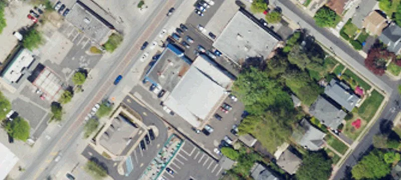 255 Easton Rd