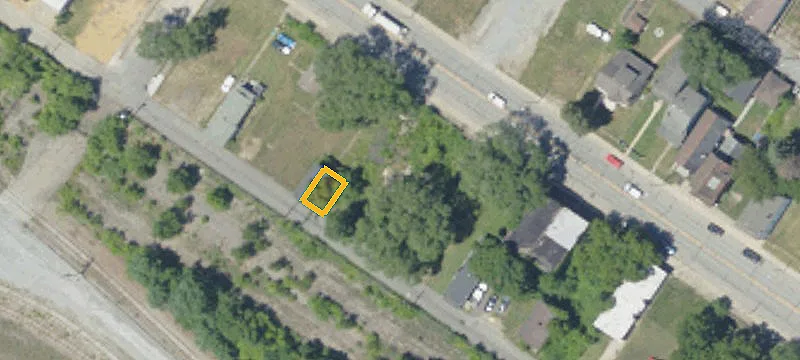 326 Midland Ave