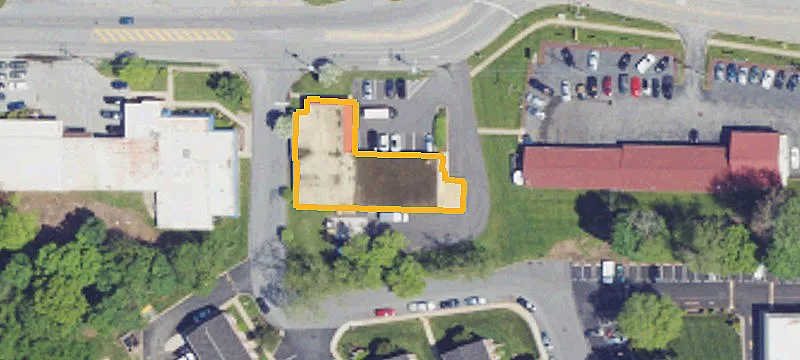 590 Strasburg Rd