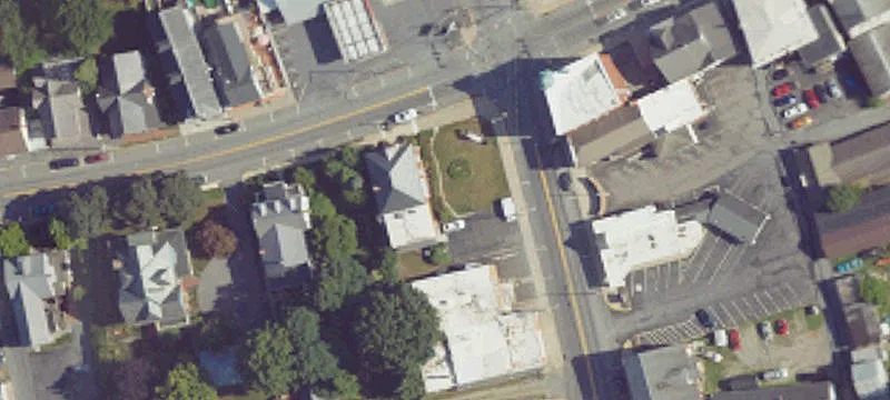 8 Main St