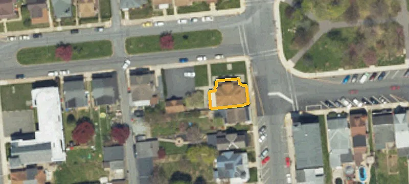 104 3rd St