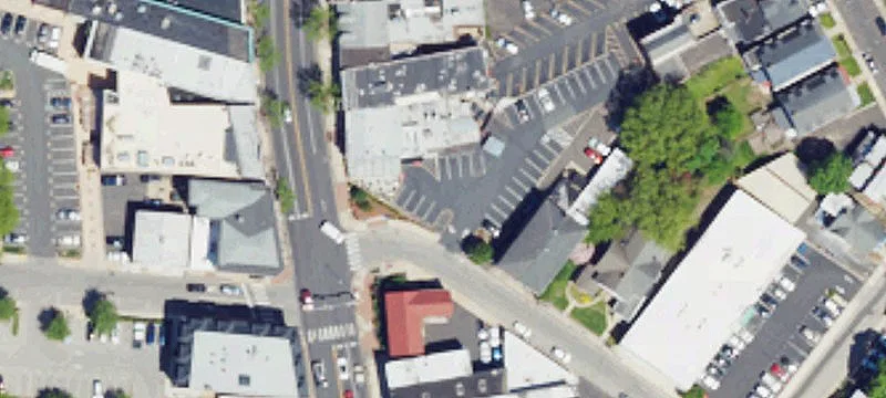 805 Greenwood Ave
