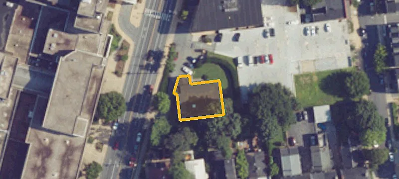 213 College Ave