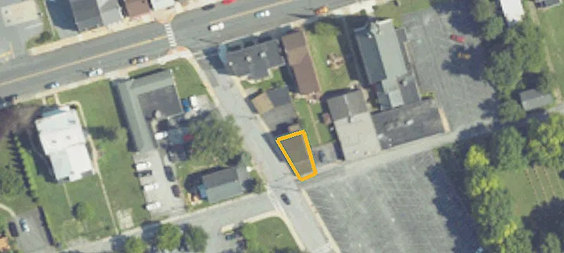 49 3rd St