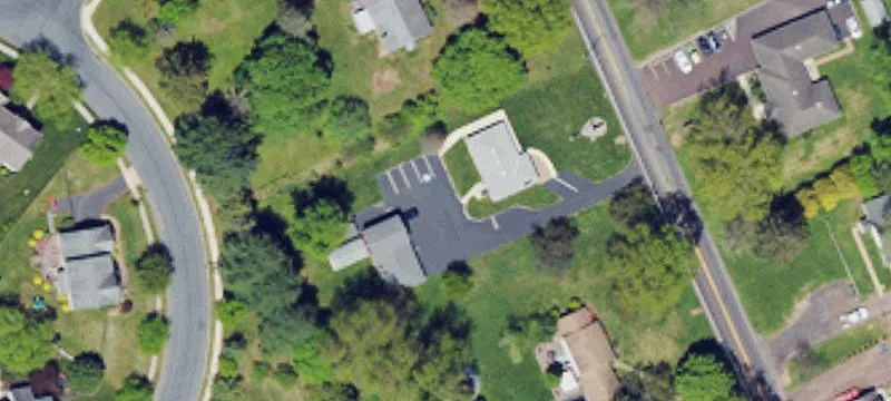 411 Lewis Rd