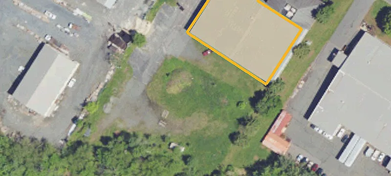 166 Holly Rd