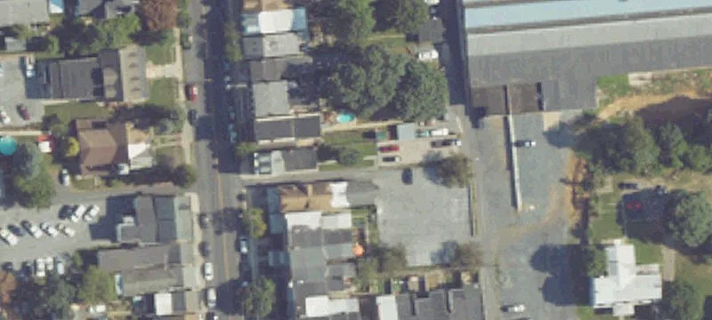 240 8th St