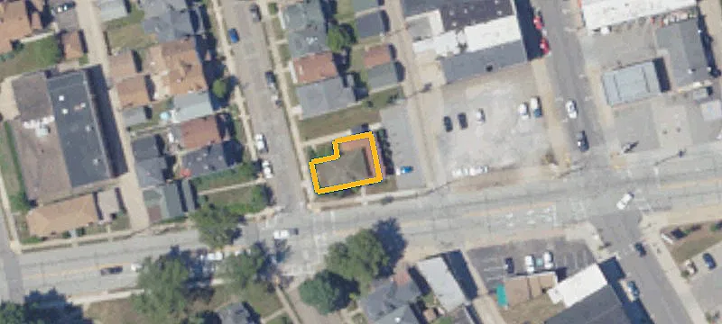 800 Maplewood Ave