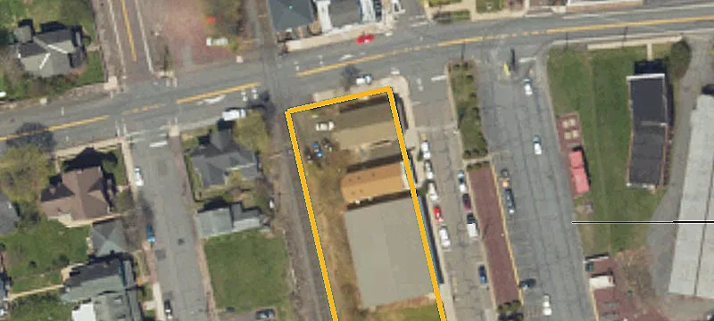 408 Main St