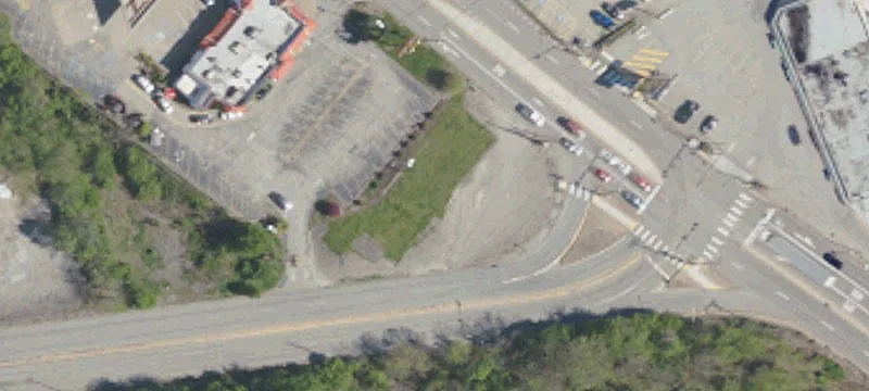 350 Lincoln Hwy