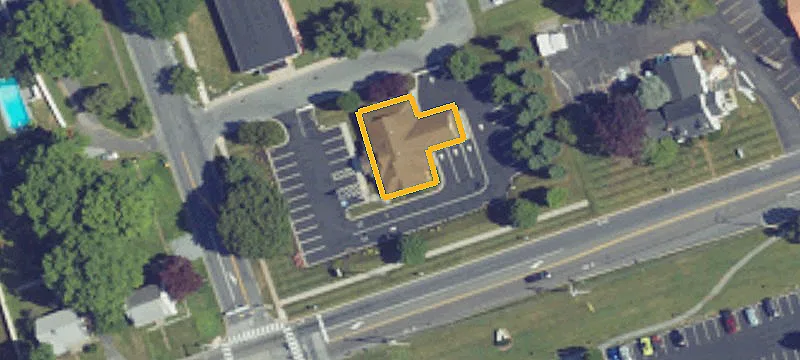 381 Governor Rd