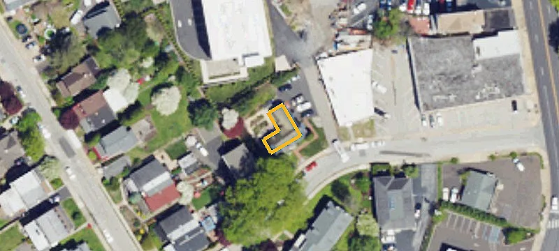 609 Harper Ave