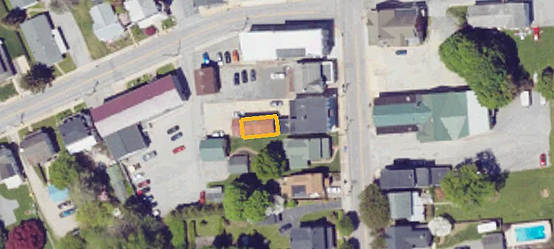 6 Main St