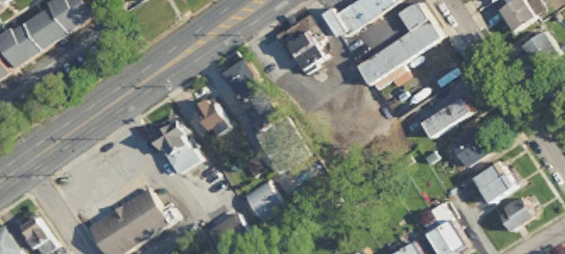 916 Chester Pike