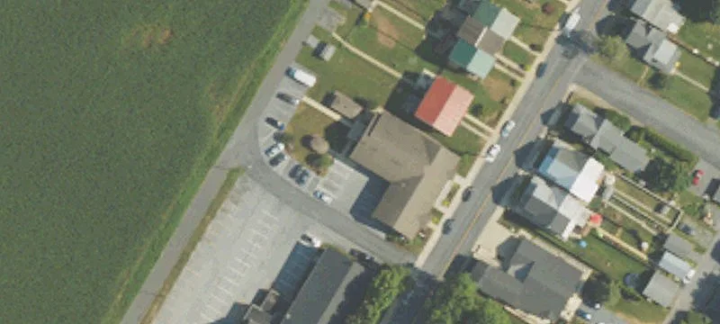 211 Race St