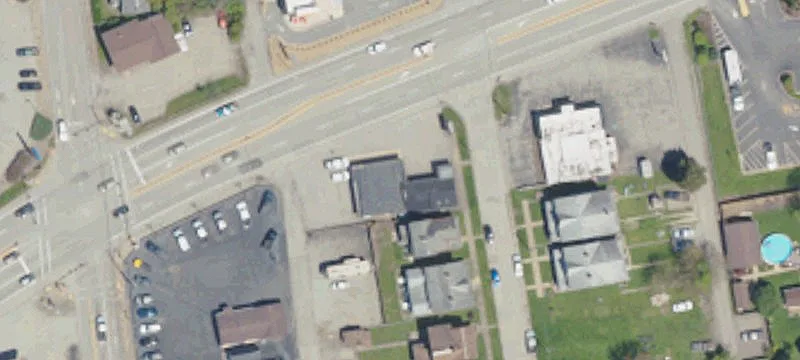 325 Memorial Blvd