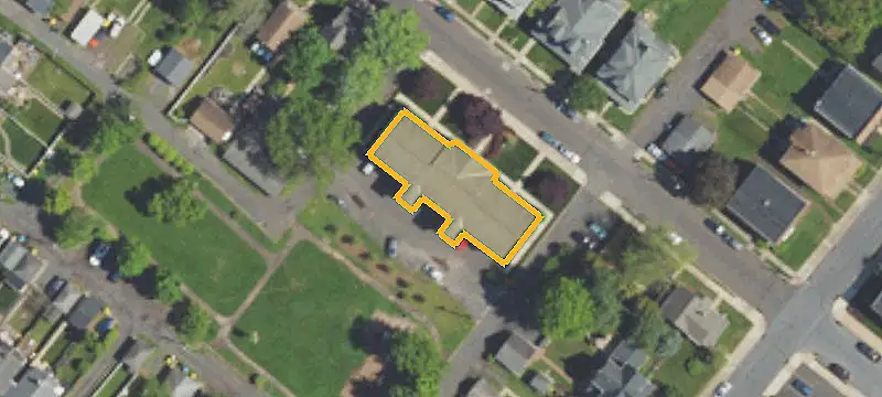 326 York Ave