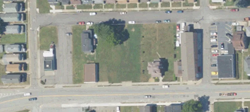Lawrence Ave