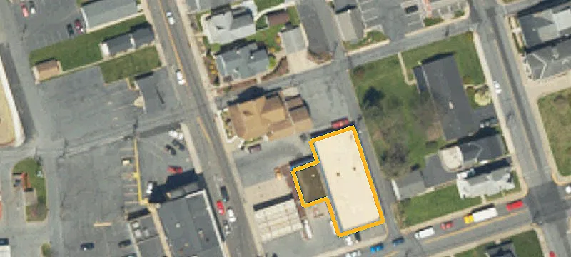 2119 Main St