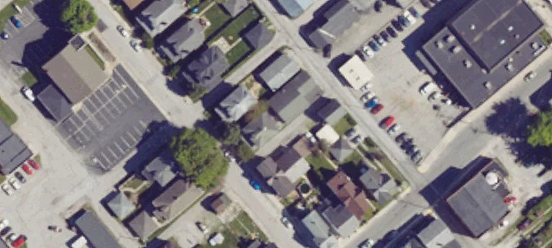 122 Ruth Ave