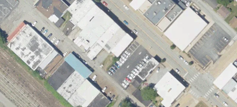 732 Midland Ave