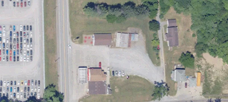 2335 Riv Rd